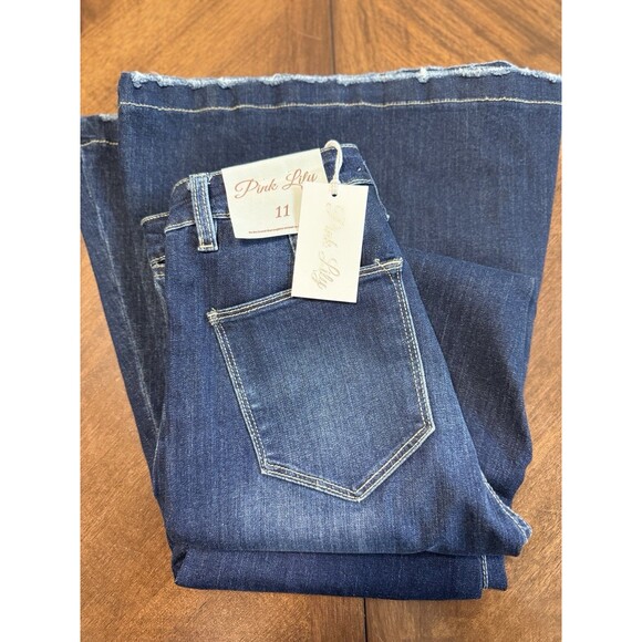 Women's Pants Pink Lily Jeans Bell Bottoms Size 11 NWT - Picture 1 of 8